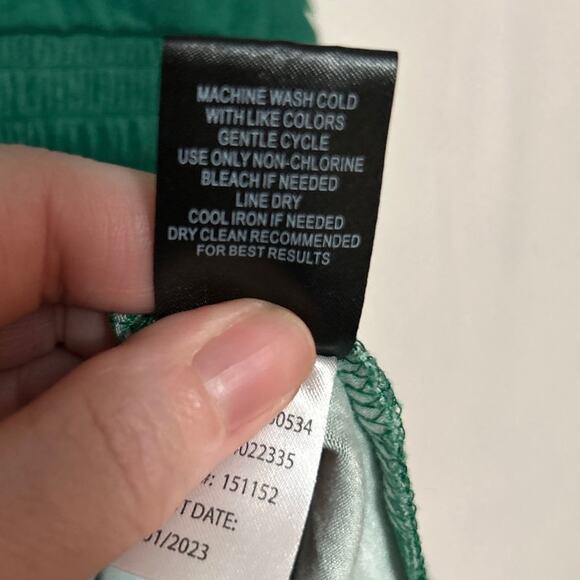 Torrid Super Soft Knits Plus Green Floral Tie Front Keyhole Babydoll Top 1X - Picture 7 of 10